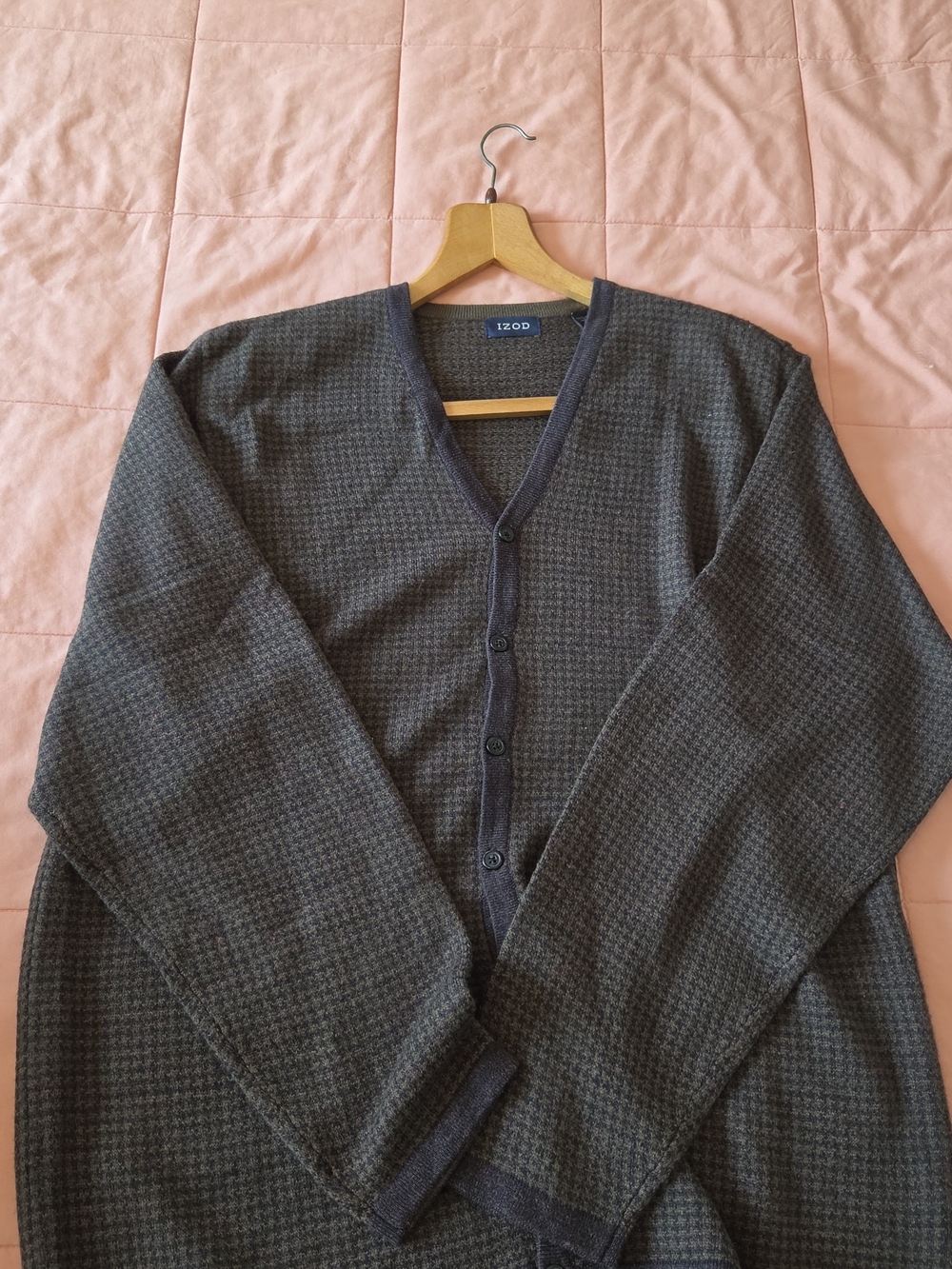 Izod Men's Dark Charcoal Houndstooth Button-Front Cardigan